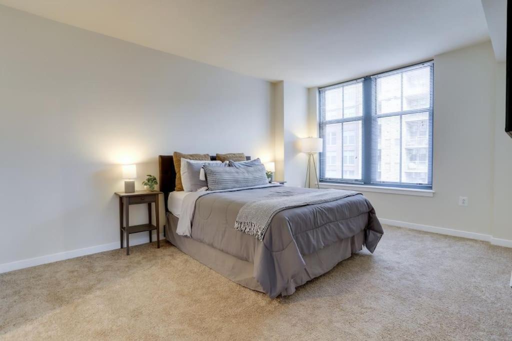 Fantastic 2 Bedroom Condo At Pentagon City أرلنغتون المظهر الخارجي الصورة