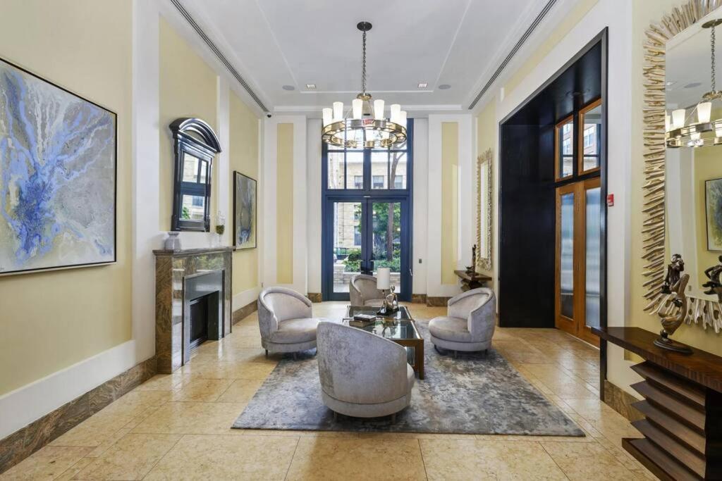 Fantastic 2 Bedroom Condo At Pentagon City أرلنغتون المظهر الخارجي الصورة
